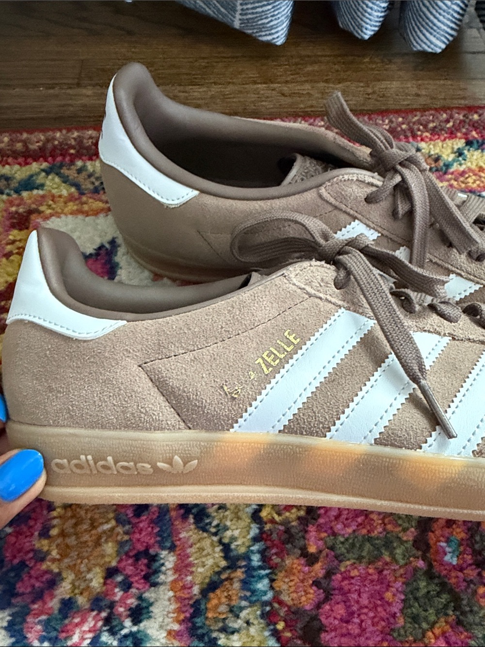 Adidas Gazelle Sneakers - Picture 2 of 3